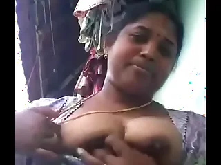VID-20180623-PV0001-Vikravandi (IT) Tamil 37 yrs old married hot added to sexy housewife aunty Mrs. Eswari similar her boobs sex porn video-1